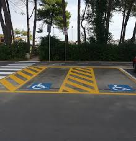 Parcheggio disabili | Tigliole (Frazione Pratomorone - c/o Chiesa di Santa Maria)
